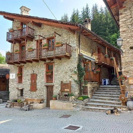 Albergo Diffuso La Marmu Osteria Della Croce Bianca Marmora Bagian luar foto