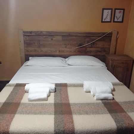 Albergo Diffuso La Marmu Osteria Della Croce Bianca Marmora Bagian luar foto