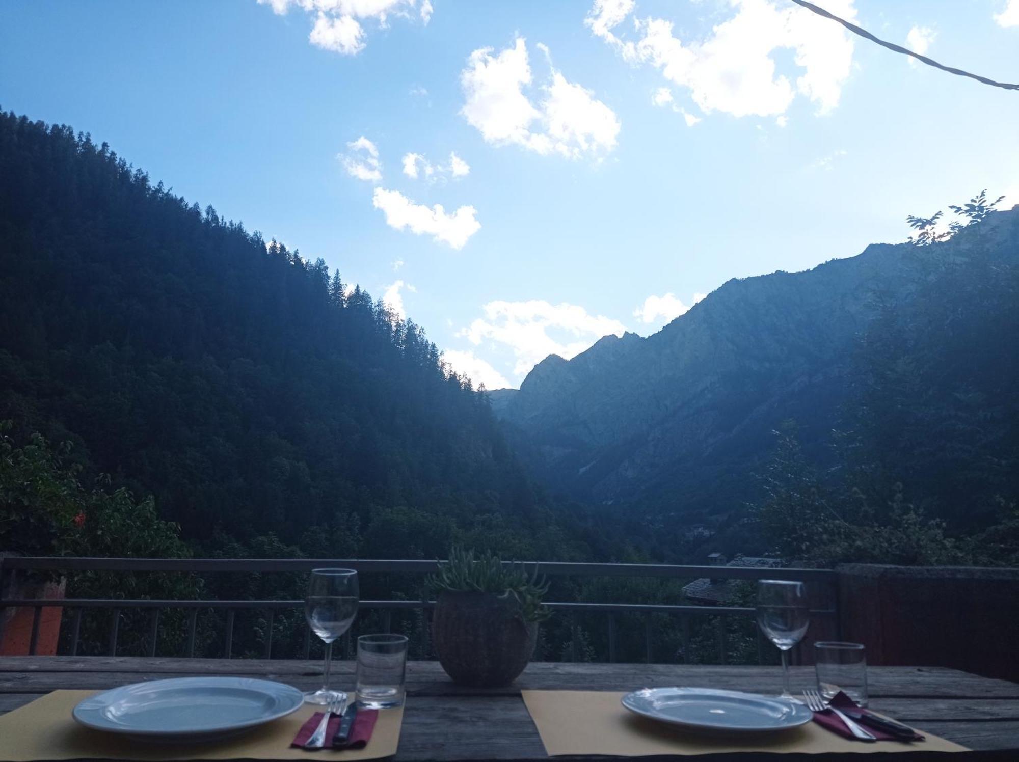 Albergo Diffuso La Marmu Osteria Della Croce Bianca Marmora Bagian luar foto